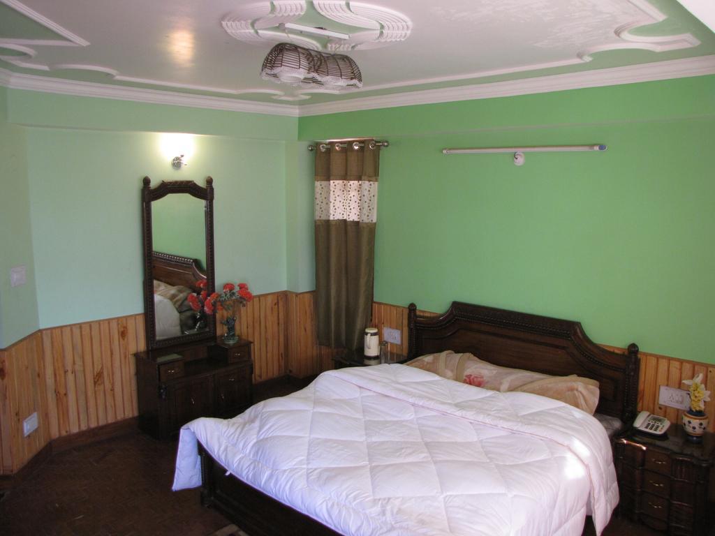 Shimla Nature Ville Room photo